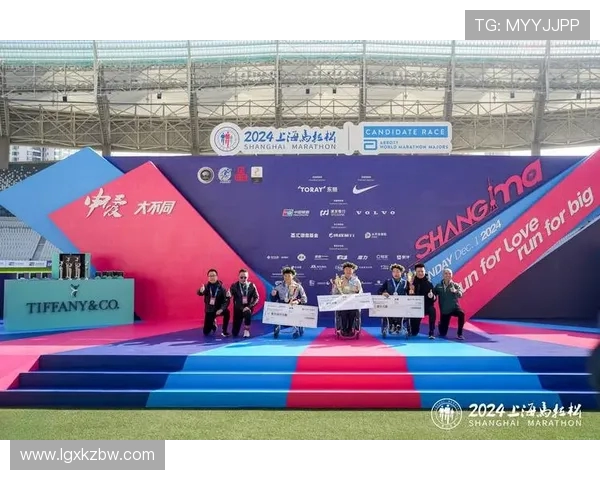 马拉松大满贯评析：上海街舞队在赛事中的团队意识与表现探讨